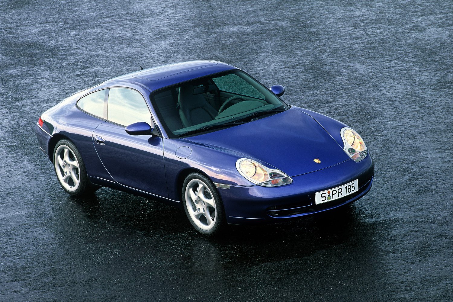 Take a Look – 1999 Porsche 911 Carrera Exterior