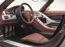 2004 Porsche Carrera GT Cockpit