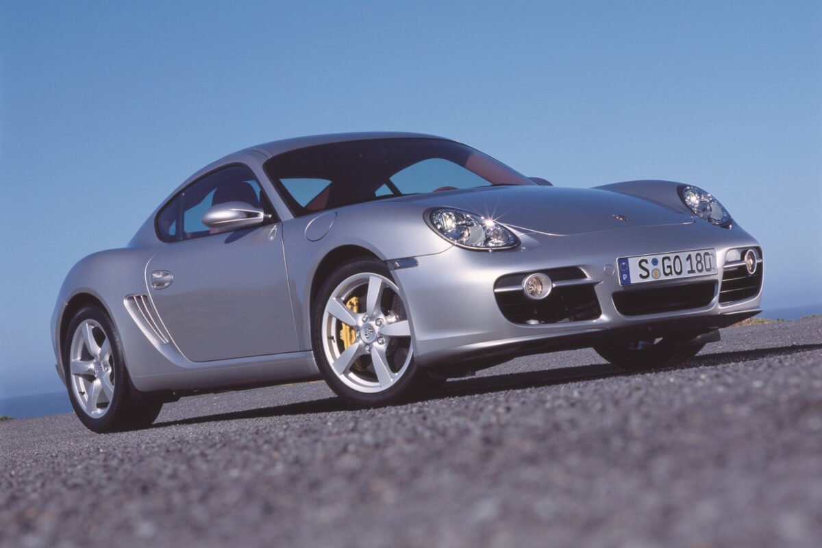 2006 Porsche Cayman S exterior front