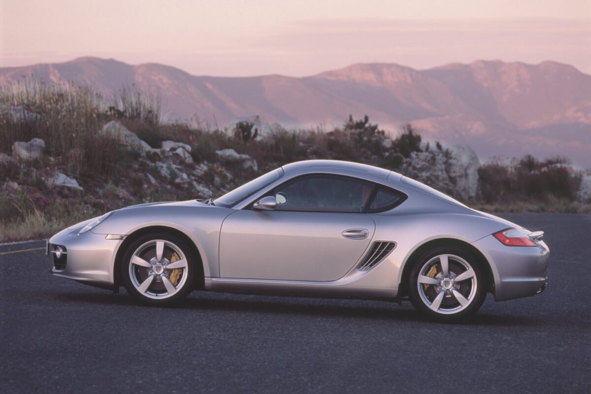 2006 Porsche Cayman S exterior side