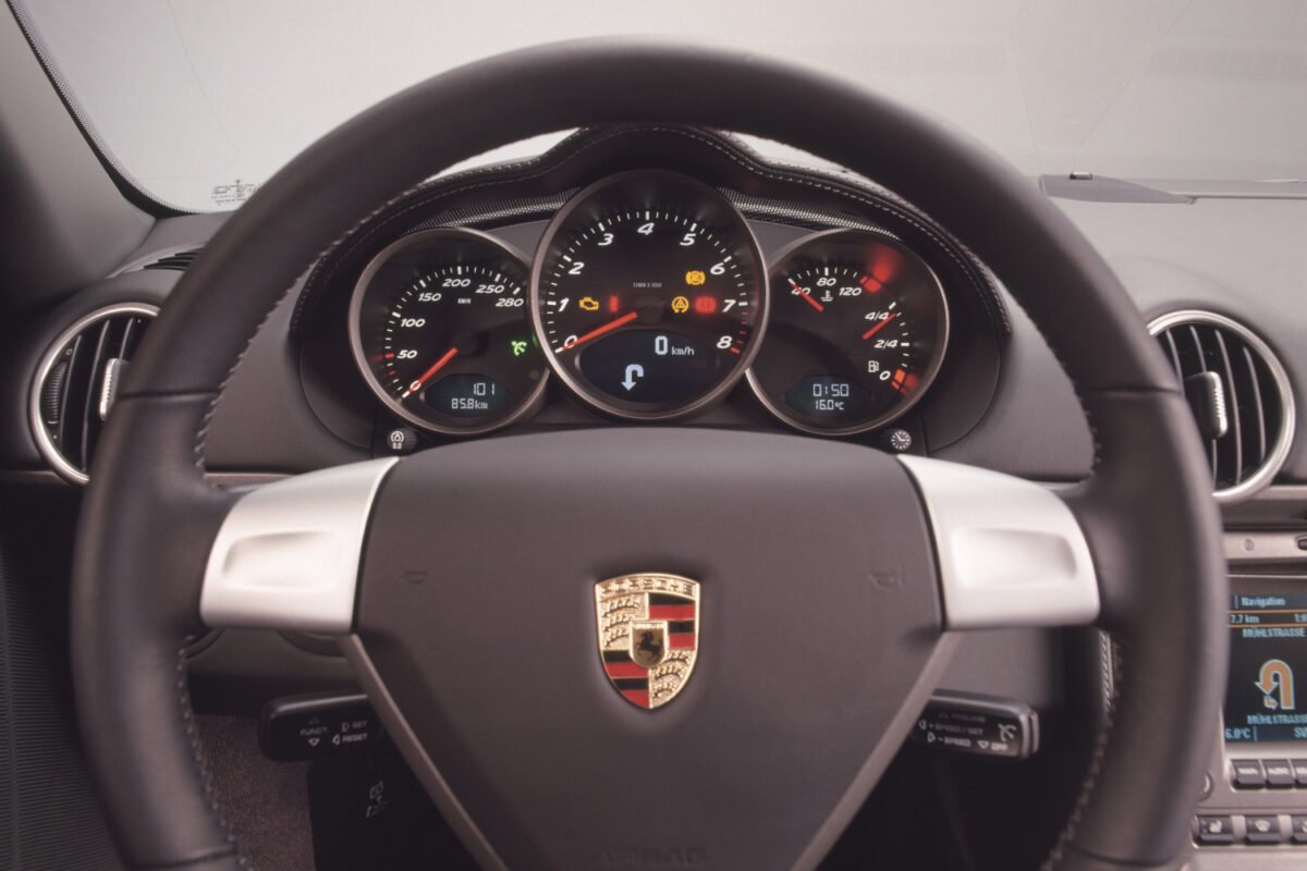 2007 Porsche Cayman steering wheel