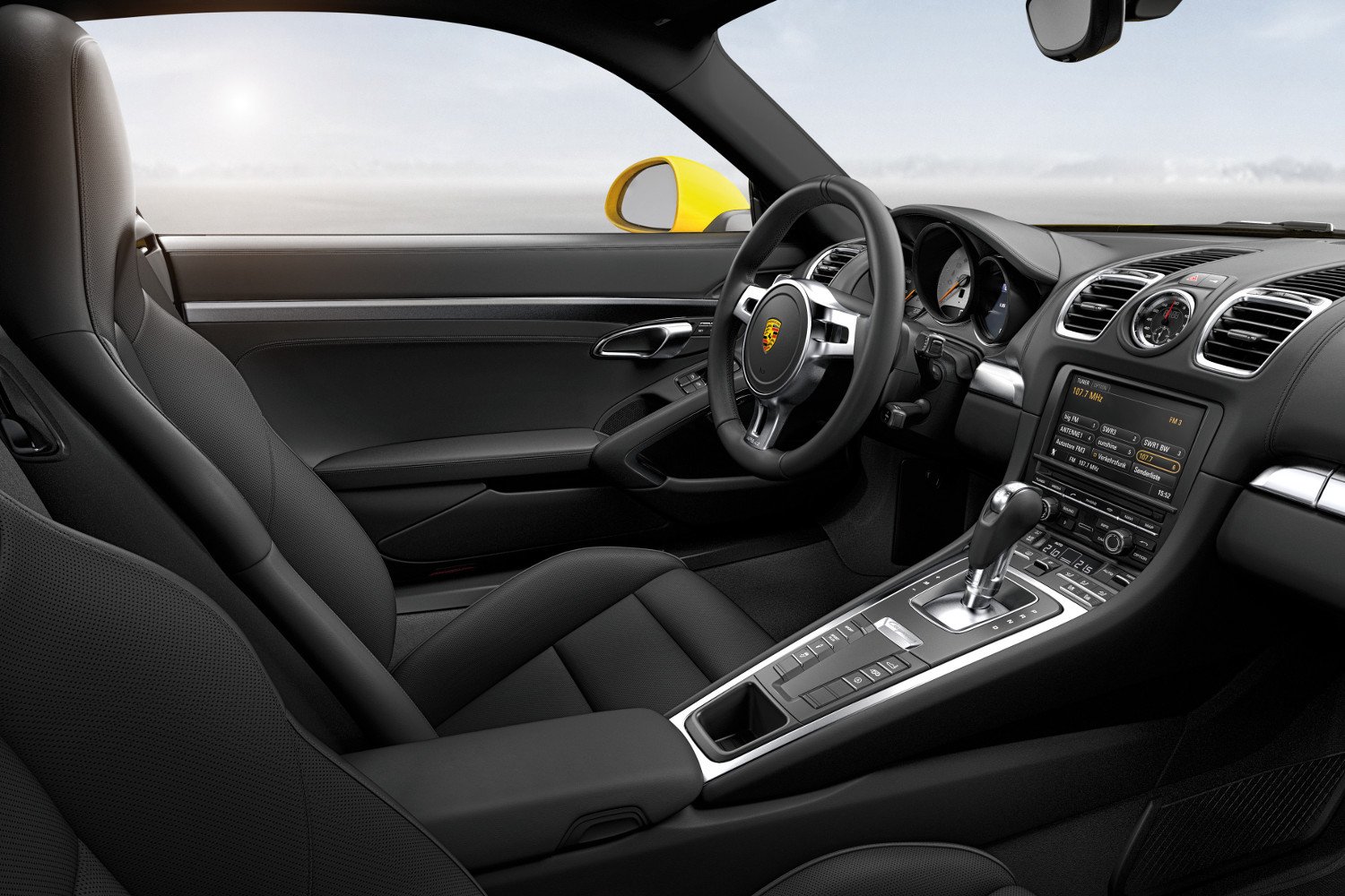 Peek Inside – 2014 Porsche Cayman S Interior