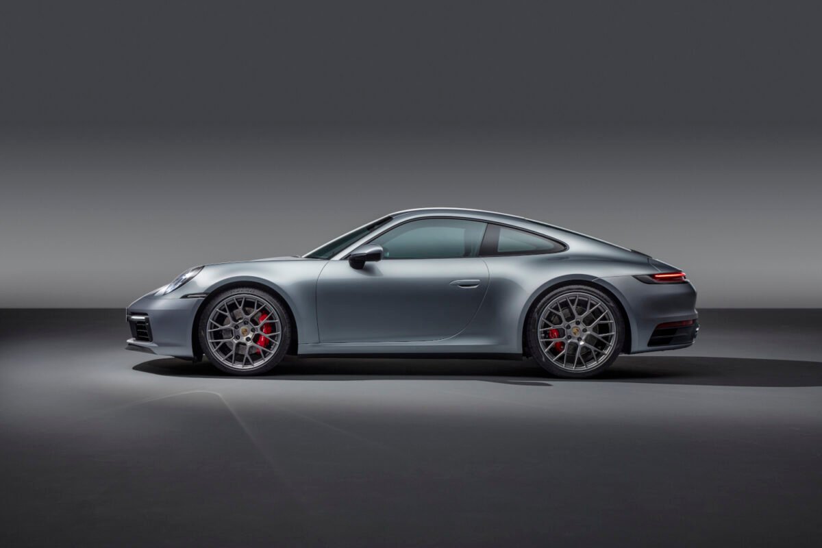 2019 Porsche 911 Carrera S exterior side