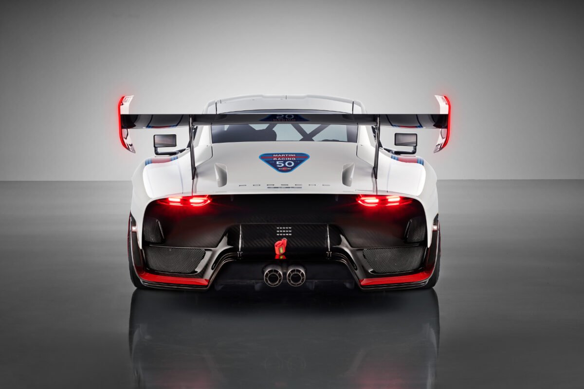 2019 Porsche 935 rear view