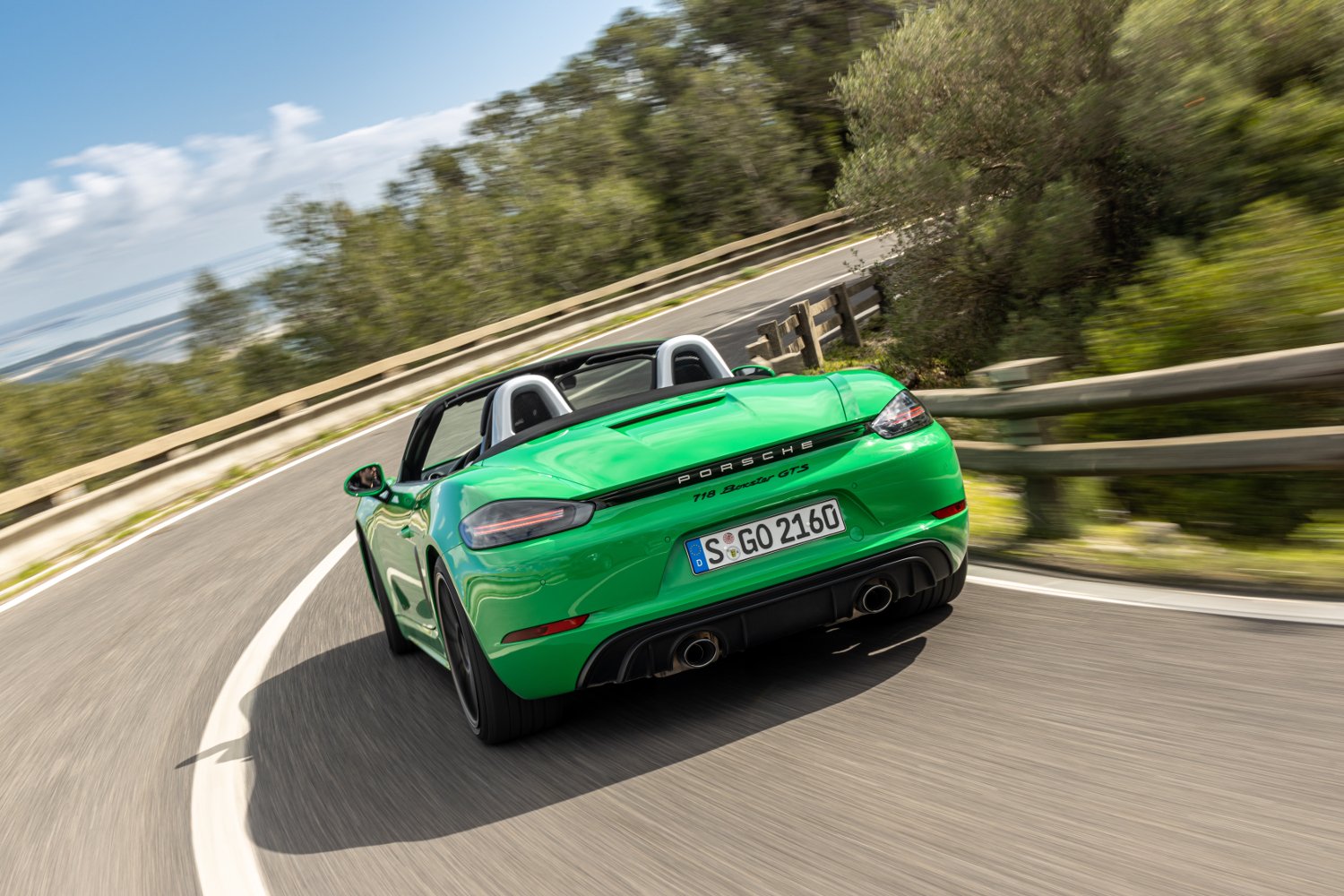 2021 Porsche 718 Boxster GTS 4.0 MT (982) Specs