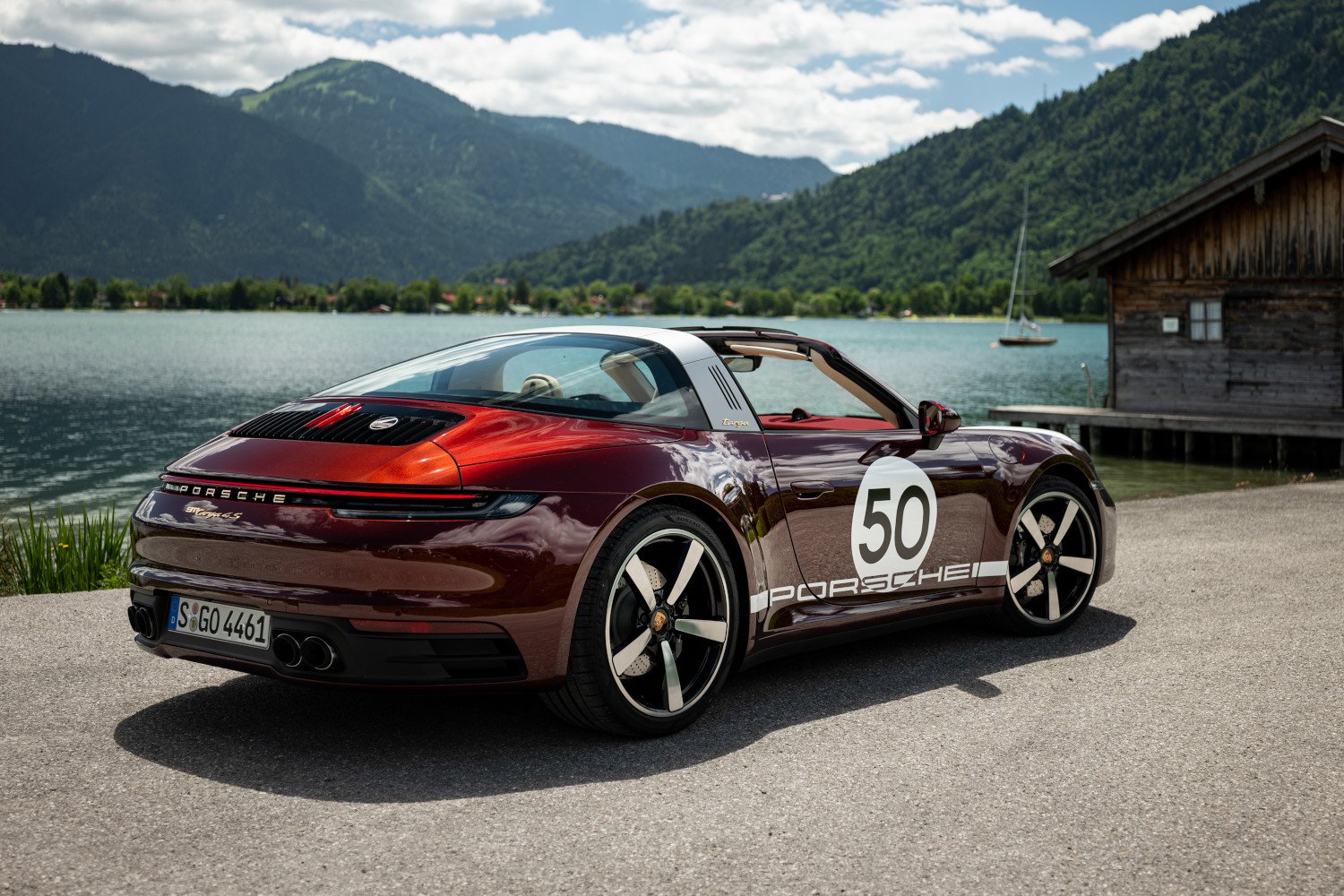 What is the Porsche 911 Targa 4S Heritage Design Edition?