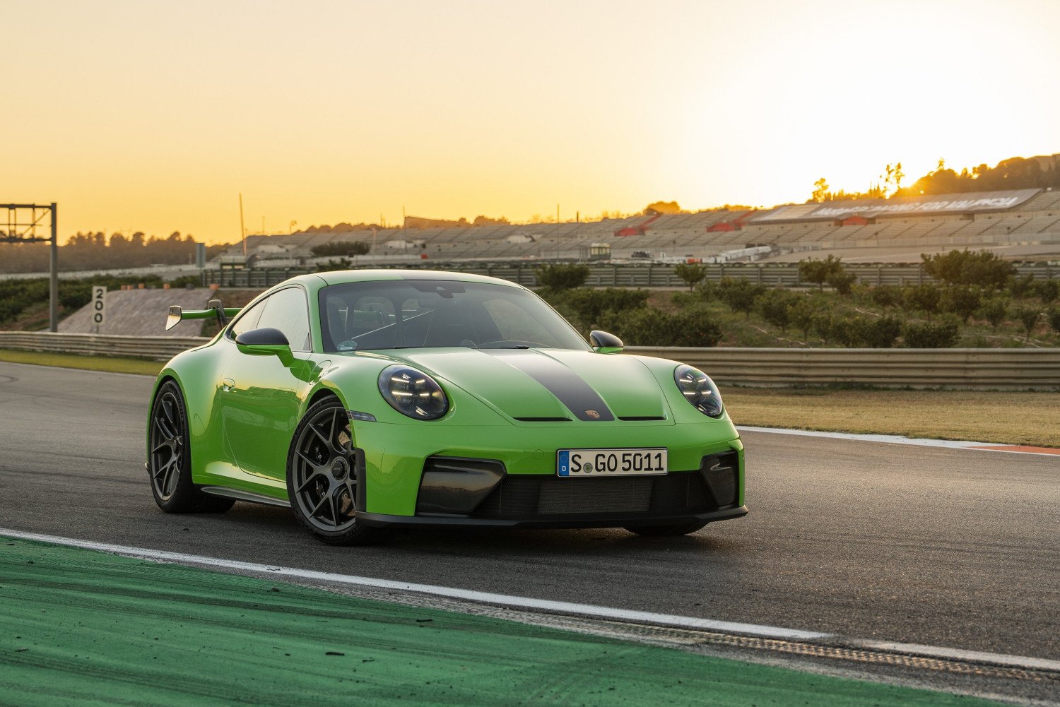 Green Yellow 2025 Porsche 911 GT3