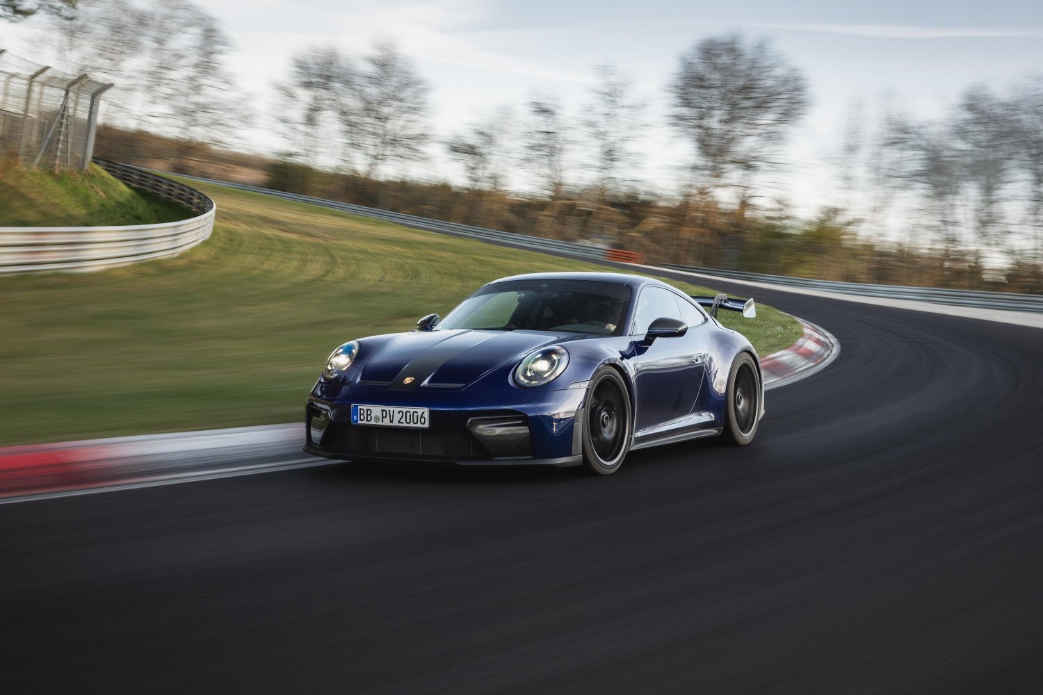 Porsche 911 GT3 MT (992.2) laps the Nürburgring in under 7 minutes