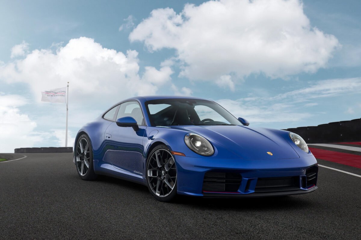2026 Porsche 911 Club Coupe front