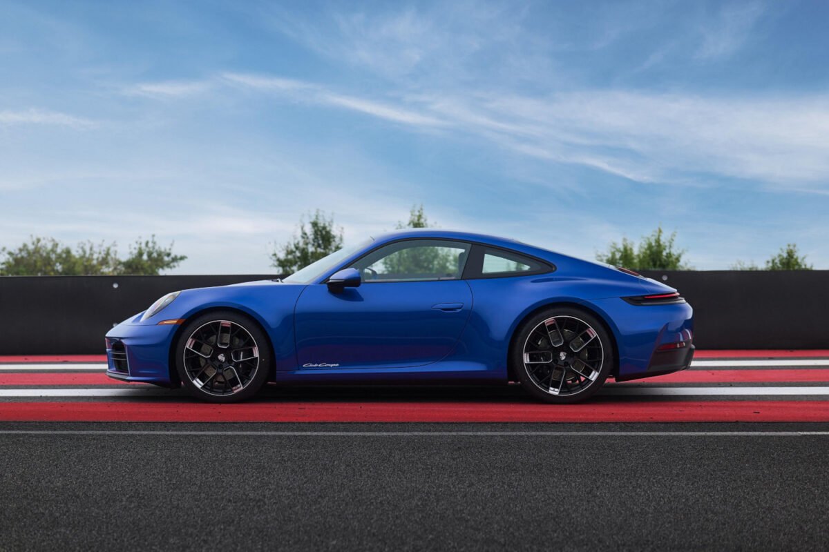 2026 Porsche 911 Club Coupe side