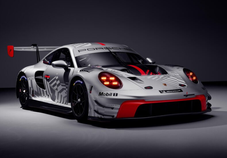 2026 Porsche 911 GT3 R front
