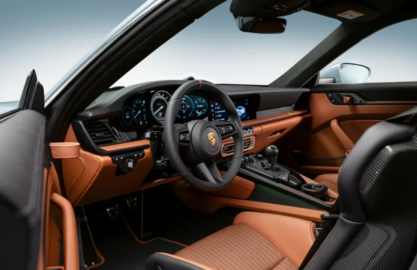 Porsche 911 ST with Heritage Design Package interior