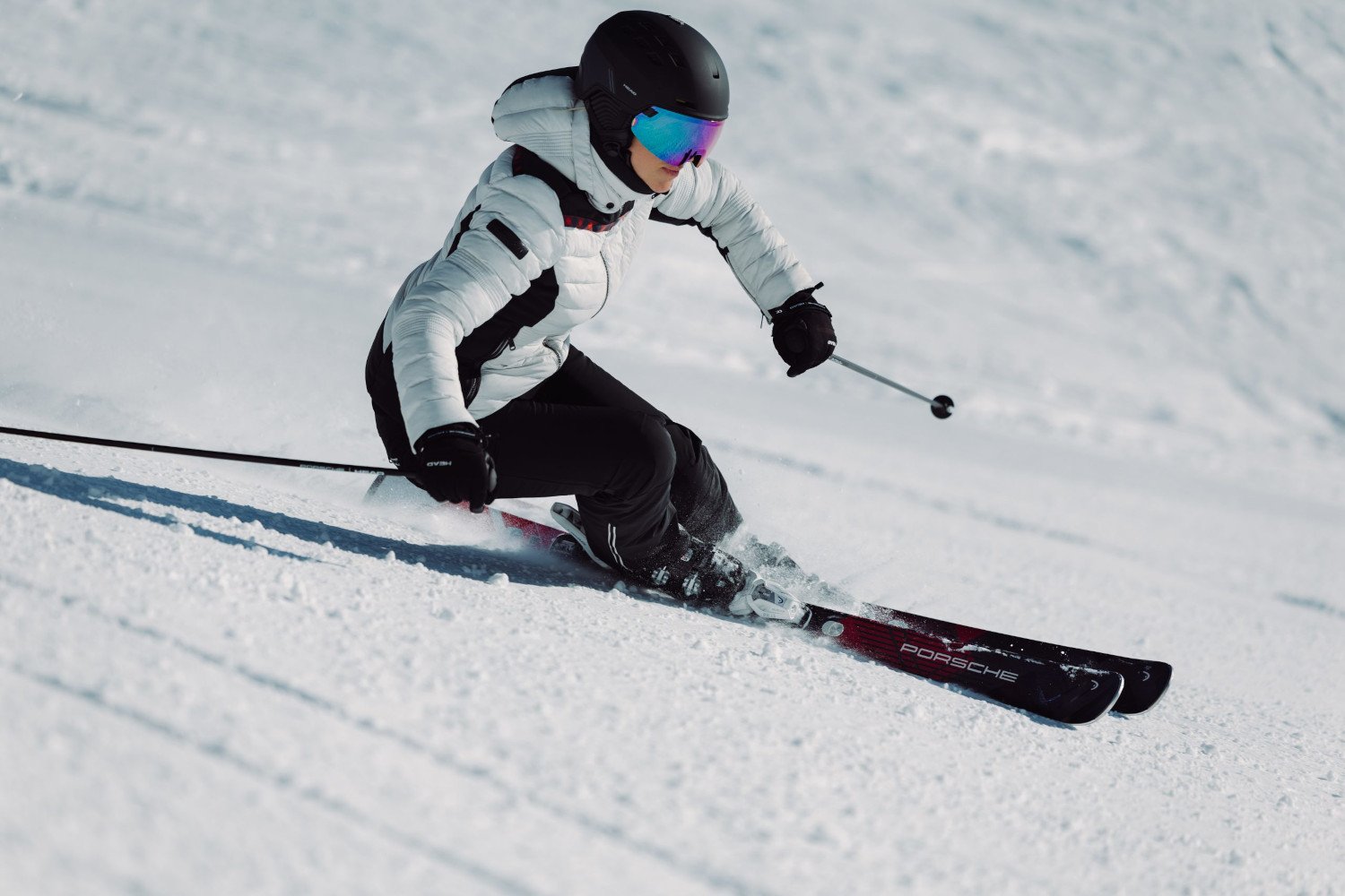 PORSCHE | HEAD Ski Collection inspired by the 911 Turbo